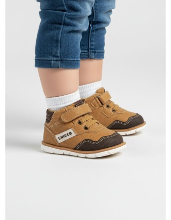 Бебешки боти за прохождане Chicco